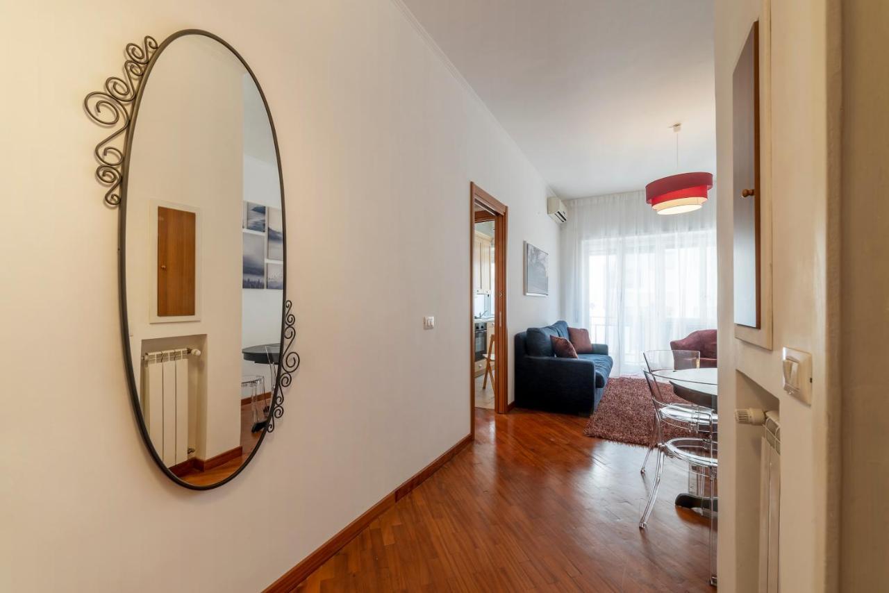 Metro Cipro! Alle Spalle Del Vaticano Apartment X4 Rome Exterior photo
